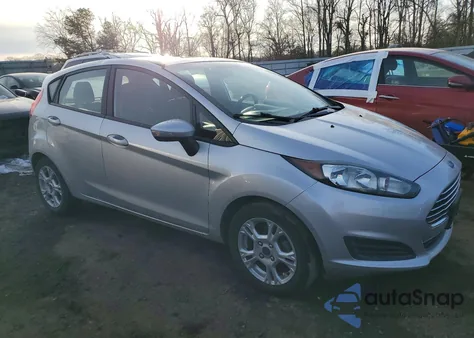 2015 Ford Fiesta Se z USA, uszkodzony, nr VIN 3FADP4EJ9FM128920